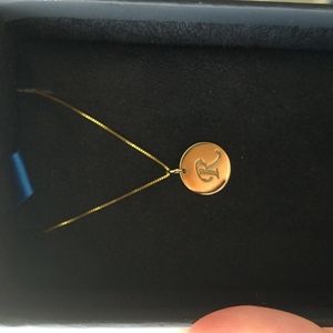 10k solid gold necklace with pendant disc